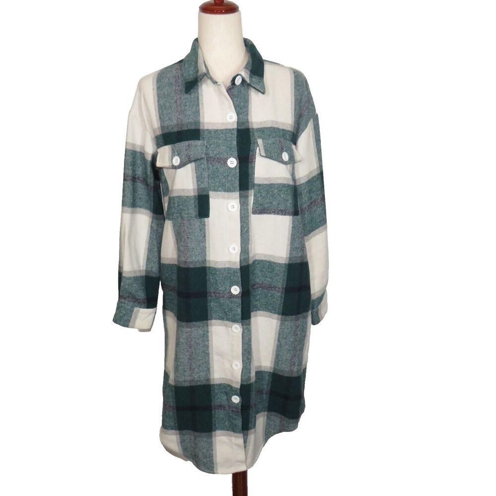 Halara Plaid Flannel Button Up Long Line Shirt Jacket Shacket Size Medium